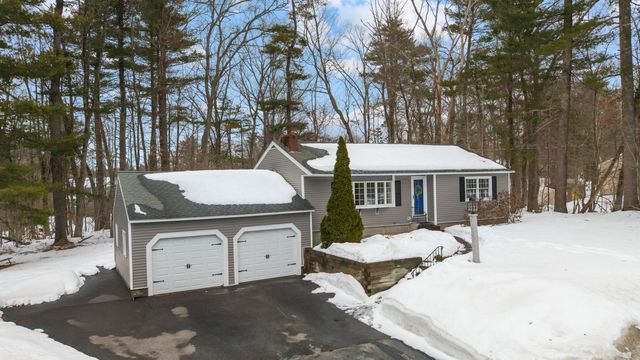 64 Lake Street, Salem, NH 03079