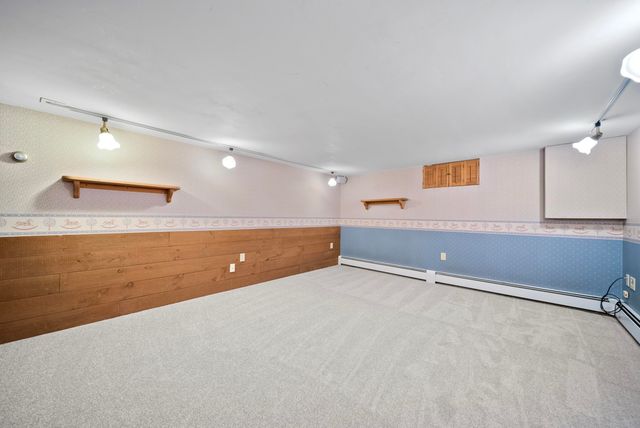 64 Lake Street, Salem, NH 03079