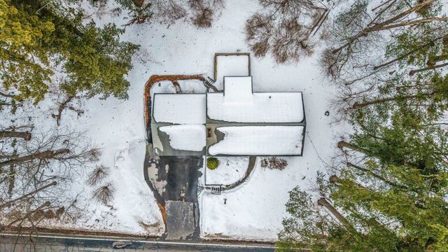 64 Lake Street, Salem, NH 03079