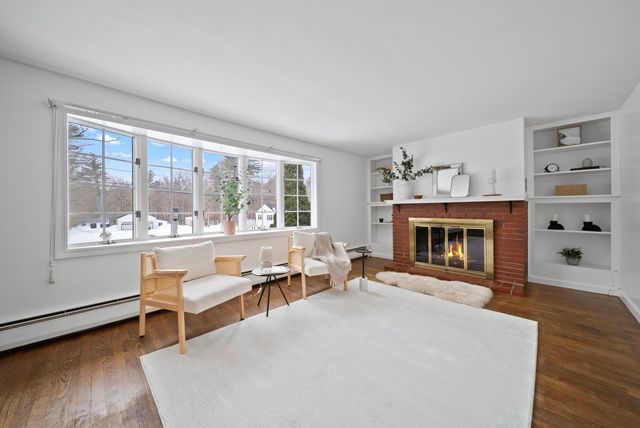 64 Lake Street, Salem, NH 03079