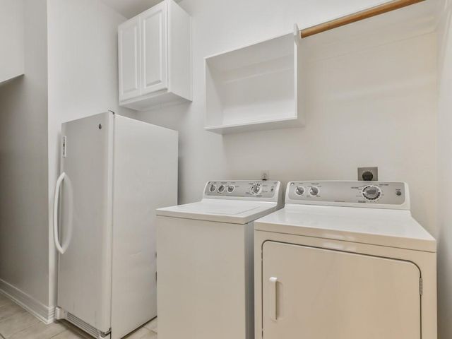 81 La Costa Drive, Montgomery, TX 77356