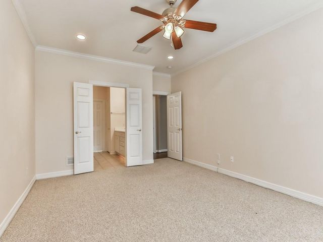 81 La Costa Drive, Montgomery, TX 77356