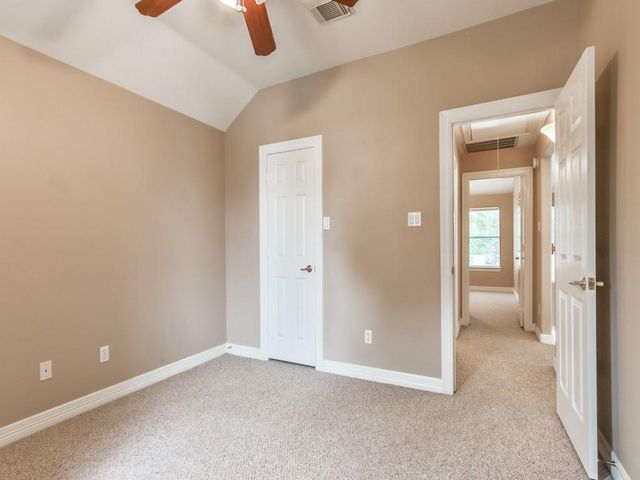81 La Costa Drive, Montgomery, TX 77356