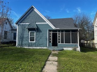 925 W Nelson Street, Denison, TX 75020