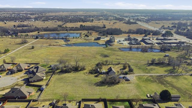 11825 E 116th Street N, Owasso, OK 74021