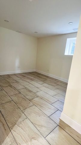 4107 W Addison Street, Chicago, IL 60641
