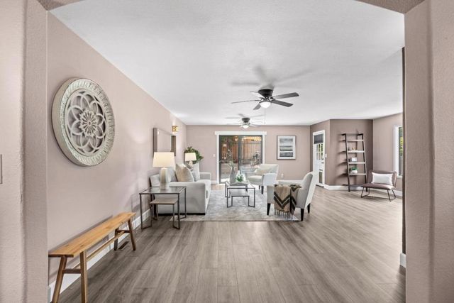 1031 Trinity Drive, Hollister, CA 95023