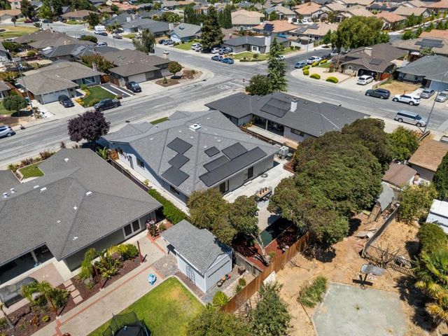 1031 Trinity Drive, Hollister, CA 95023