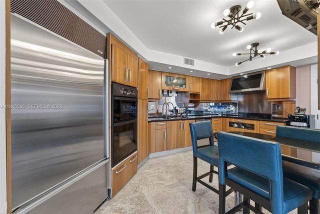 16711 Collins Ave 411, Sunny Isles Beach, FL 33160