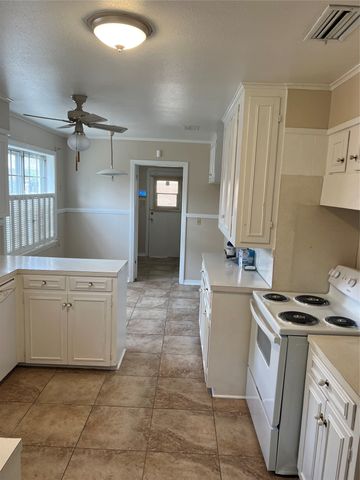 810 Captain Shreve Drive, Shreveport, LA 71105