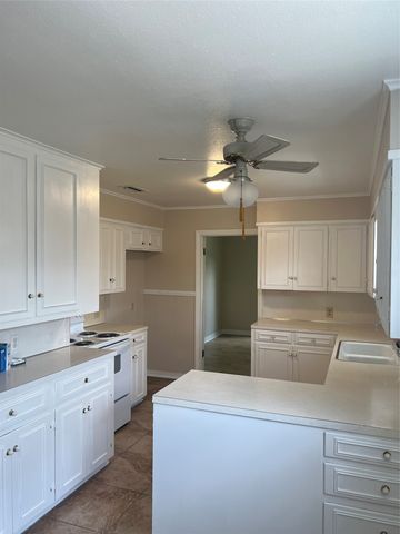 810 Captain Shreve Drive, Shreveport, LA 71105
