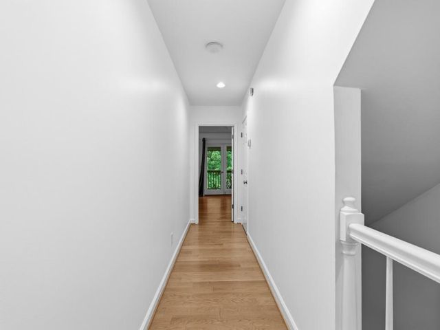34 28TH Street, Atlanta, GA 30309