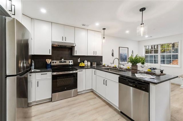 3652 Platina Park Court, Decatur, GA 30034