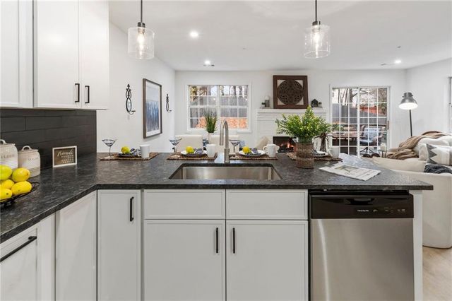 3652 Platina Park Court, Decatur, GA 30034