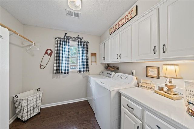 2628 MORNING GROVE DR, Memphis, TN 38016