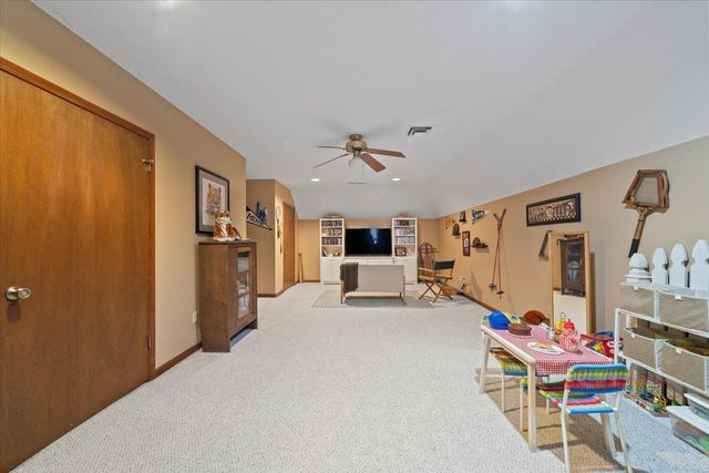 2628 MORNING GROVE DR, Memphis, TN 38016