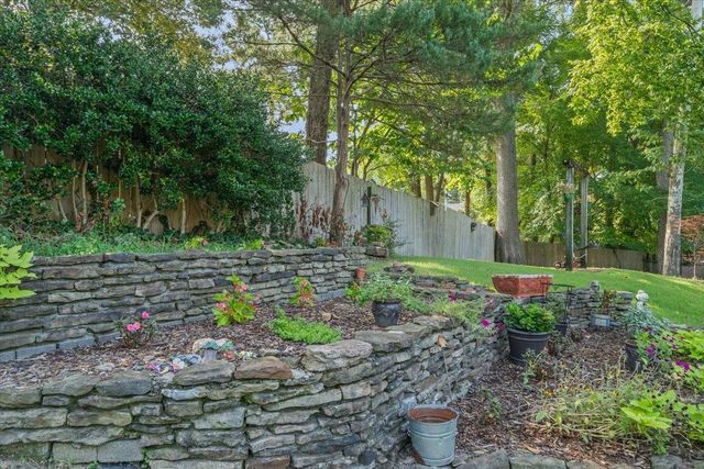 2628 MORNING GROVE DR, Memphis, TN 38016