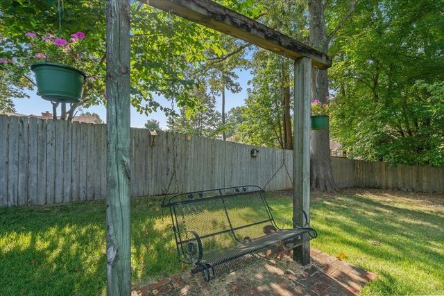 2628 MORNING GROVE DR, Memphis, TN 38016