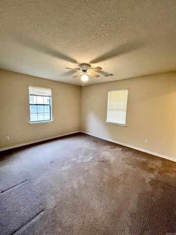 228 Frost Road, Caddo Valley, AR 71923