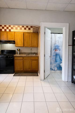 252 Clark Place, Elizabeth, NJ 07206