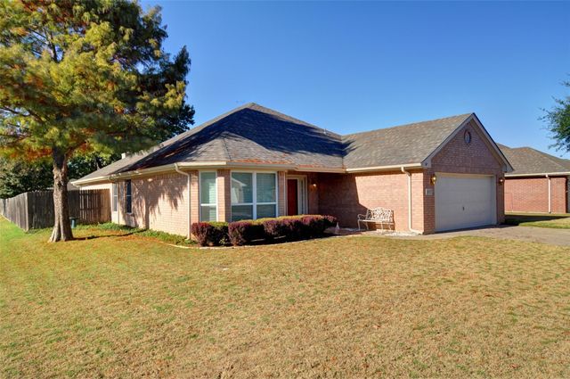 301 Mary Kay Court, Burleson, TX 76028