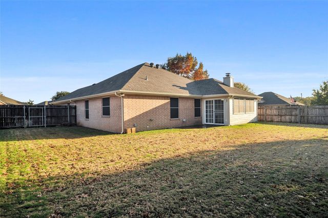 301 Mary Kay Court, Burleson, TX 76028