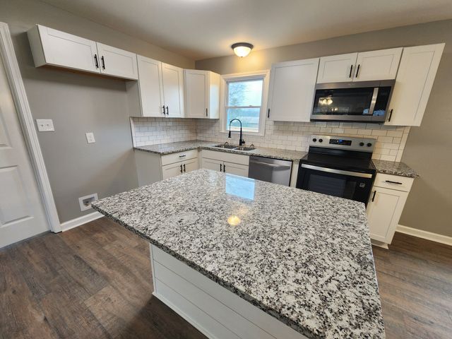 1301 Riley Hill Rd, Pulaski, TN 38478