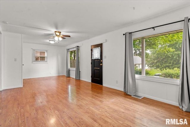 1638 W CAPITOL Avenue, Springfield, IL 62704