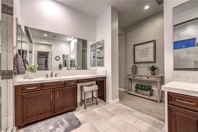 97 Menorca Island Court, Las Vegas, NV 89138