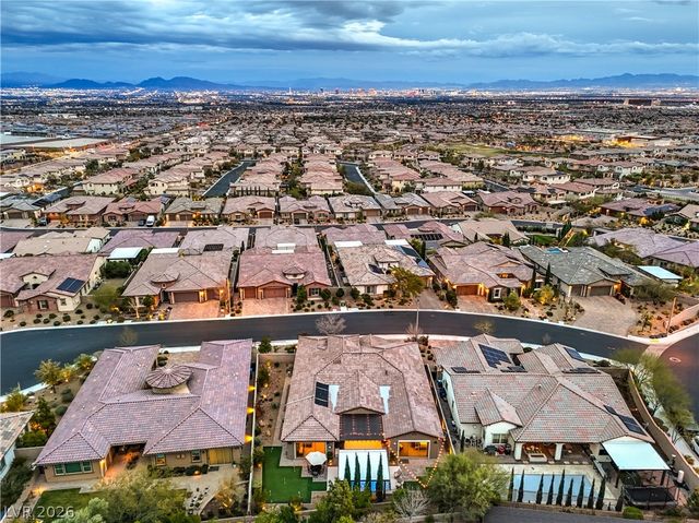 97 Menorca Island Court, Las Vegas, NV 89138