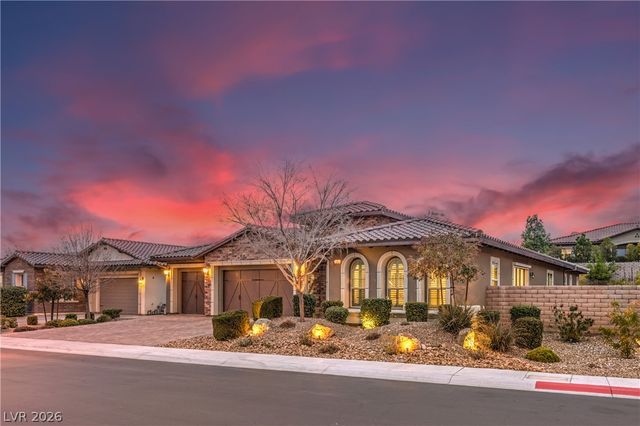 97 Menorca Island Court, Las Vegas, NV 89138