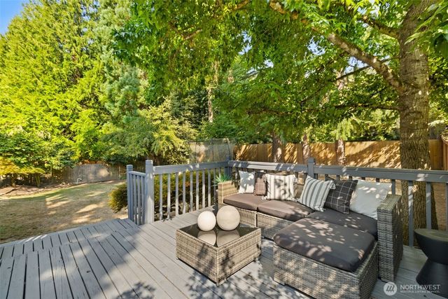 16570 SE 19th Street, Bellevue, WA 98008