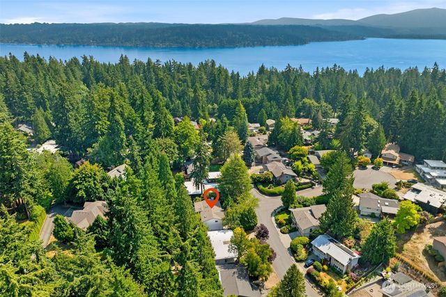 16570 SE 19th Street, Bellevue, WA 98008