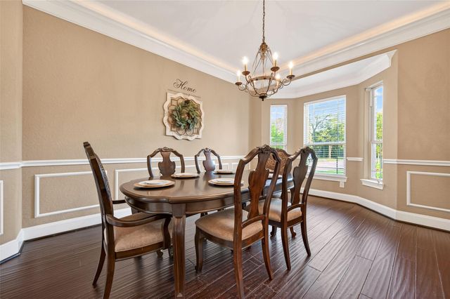 633 Crenshaw Road, Houston, TX 77504