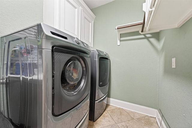 633 Crenshaw Road, Houston, TX 77504