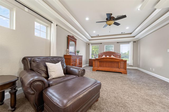 633 Crenshaw Road, Houston, TX 77504