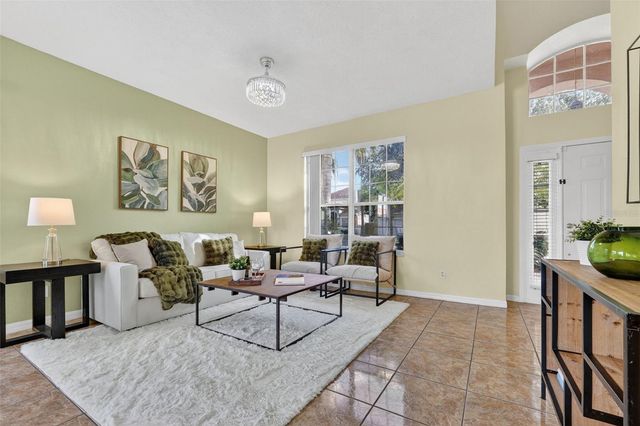 4921 CASA VISTA DRIVE, Orlando, FL 32837