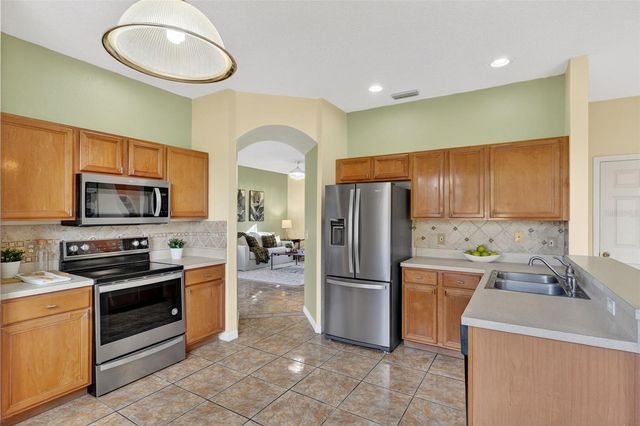 4921 CASA VISTA DRIVE, Orlando, FL 32837