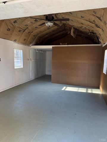 1200 Bradley Creek Road, Nathalie, VA 24577