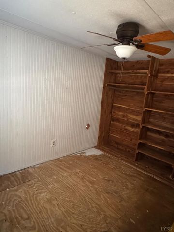 1200 Bradley Creek Road, Nathalie, VA 24577