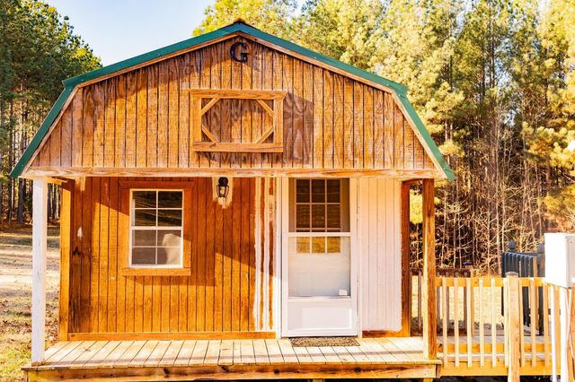 1200 Bradley Creek Road, Nathalie, VA 24577