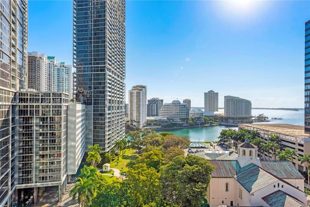 500 Brickell Ave 1402, Miami, FL 33131