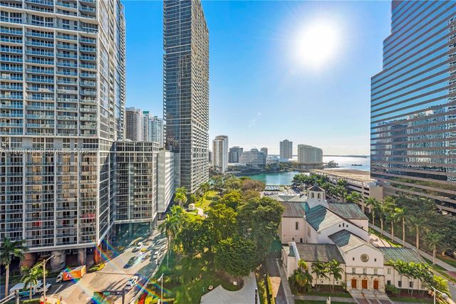 500 Brickell Ave 1402, Miami, FL 33131
