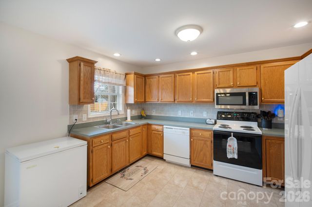 110 Franklin Avenue, Kannapolis, NC 28081