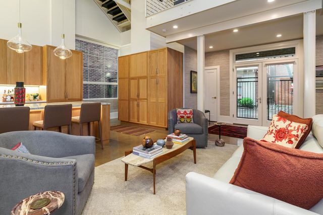 632 Jaeger Street, Columbus, OH 43206