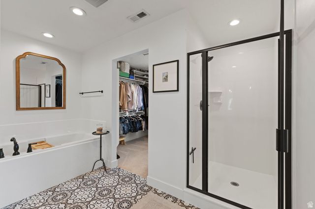2106 BUFFALO DR, Kaysville, UT 84037