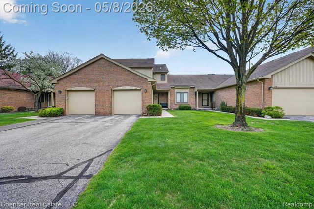 537 Tennyson, Rochester Hills, MI 48307
