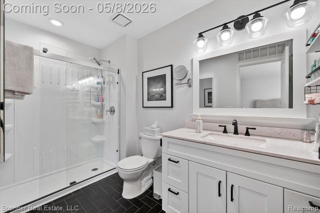 537 Tennyson, Rochester Hills, MI 48307