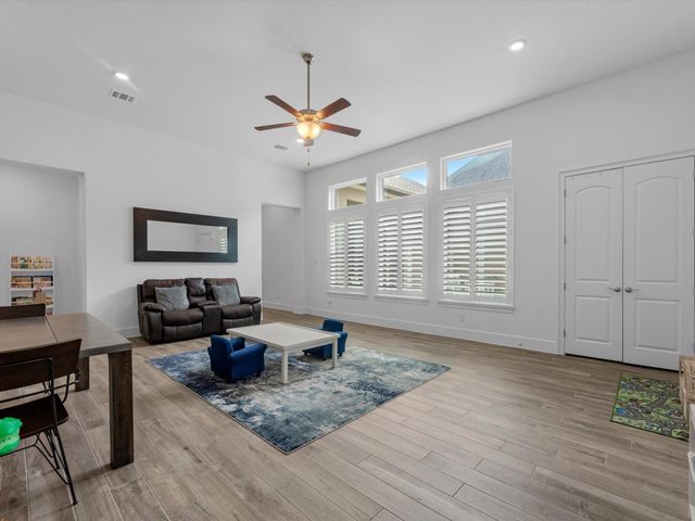 26806 Holmans Road, Magnolia, TX 77354