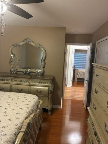 5031 Scarsdale Drive, Sterling Heights, MI 48310